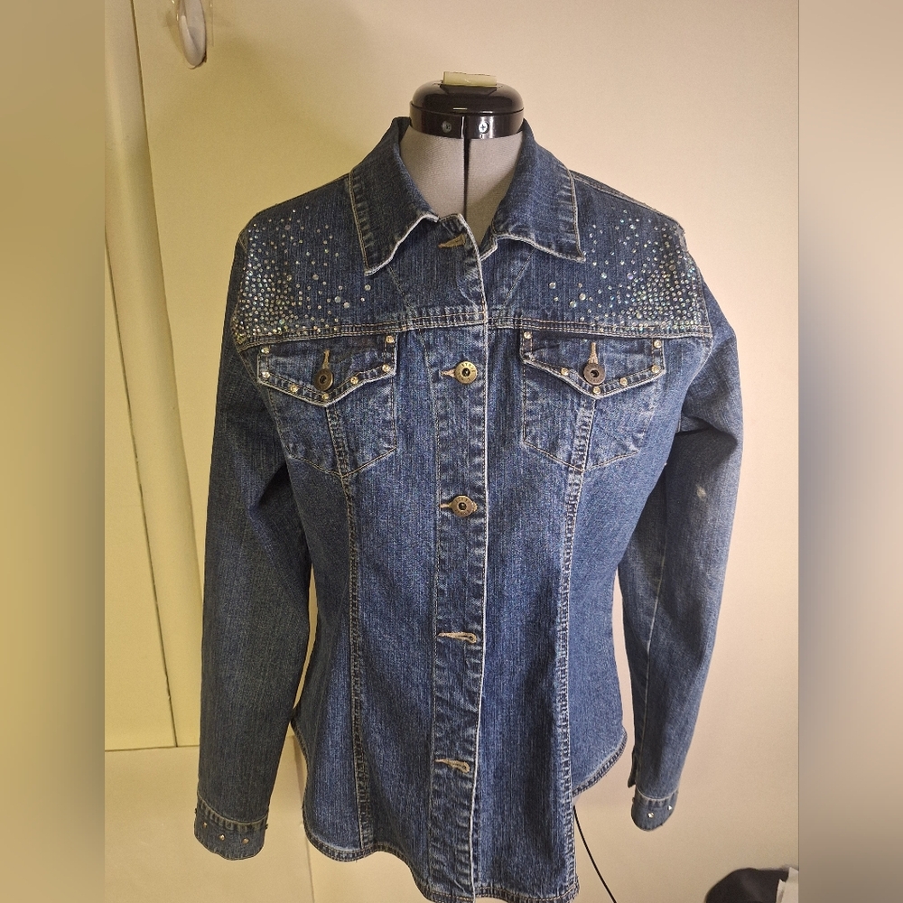 Women's Blue Jean Jacket with Rhinestone Detailing Size Med - Picture 2 of 10